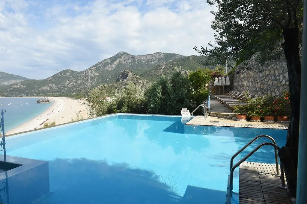 Beyaz Yunus Hotel - Adult Only Олудениз 3*,